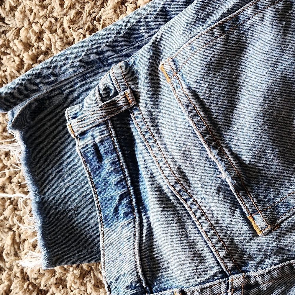 Abercrombie & Fitch ulta high rise straight distressed womans size 4 jeans - Picture 9 of 12